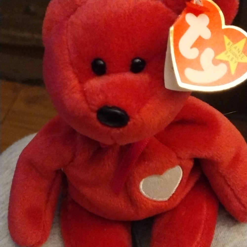 Rare beanie baby *Valentina"